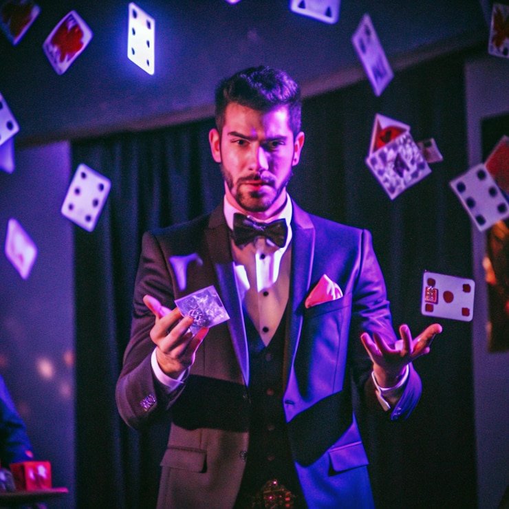 Antarmuka aplikasi mobile aries toto menampilkan menu utama dengan permainan Liga 1, Live Casino, dan Slot